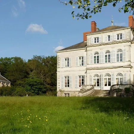 Chateau Du Hallay
