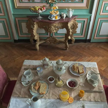 Bed & Breakfast Chateau Du Hallay Montaigu-Vendee