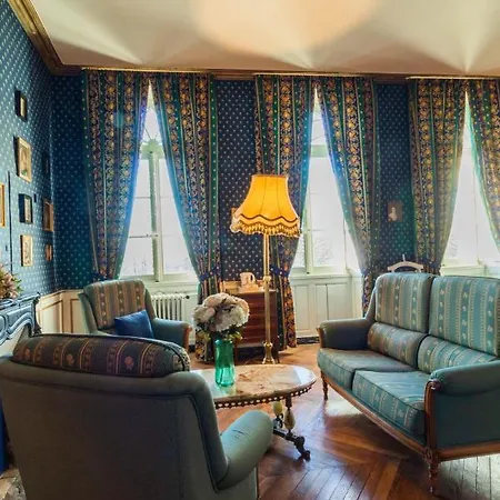 Chateau Du Hallay