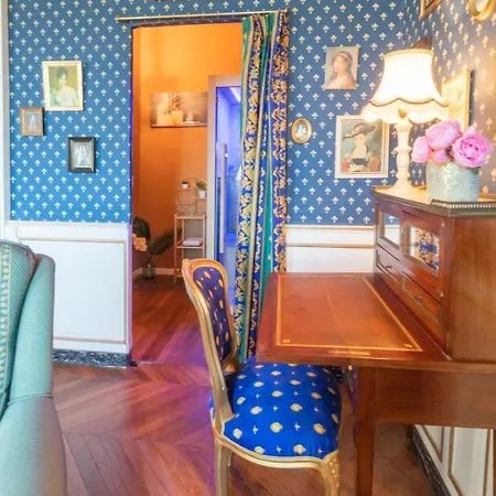 Chateau Du Hallay Bed & Breakfast *