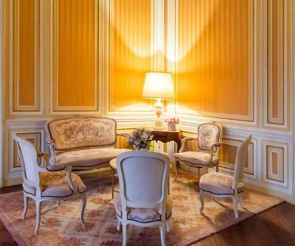 Oda ve Kahvaltı Chateau Du Hallay Montaigu-Vendee